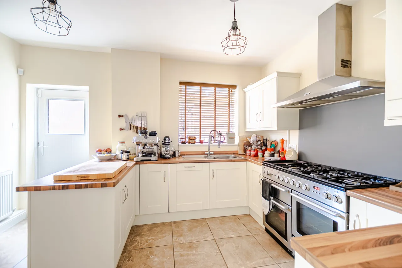 Denton Avenue, Gledhow, LS8, photo 8