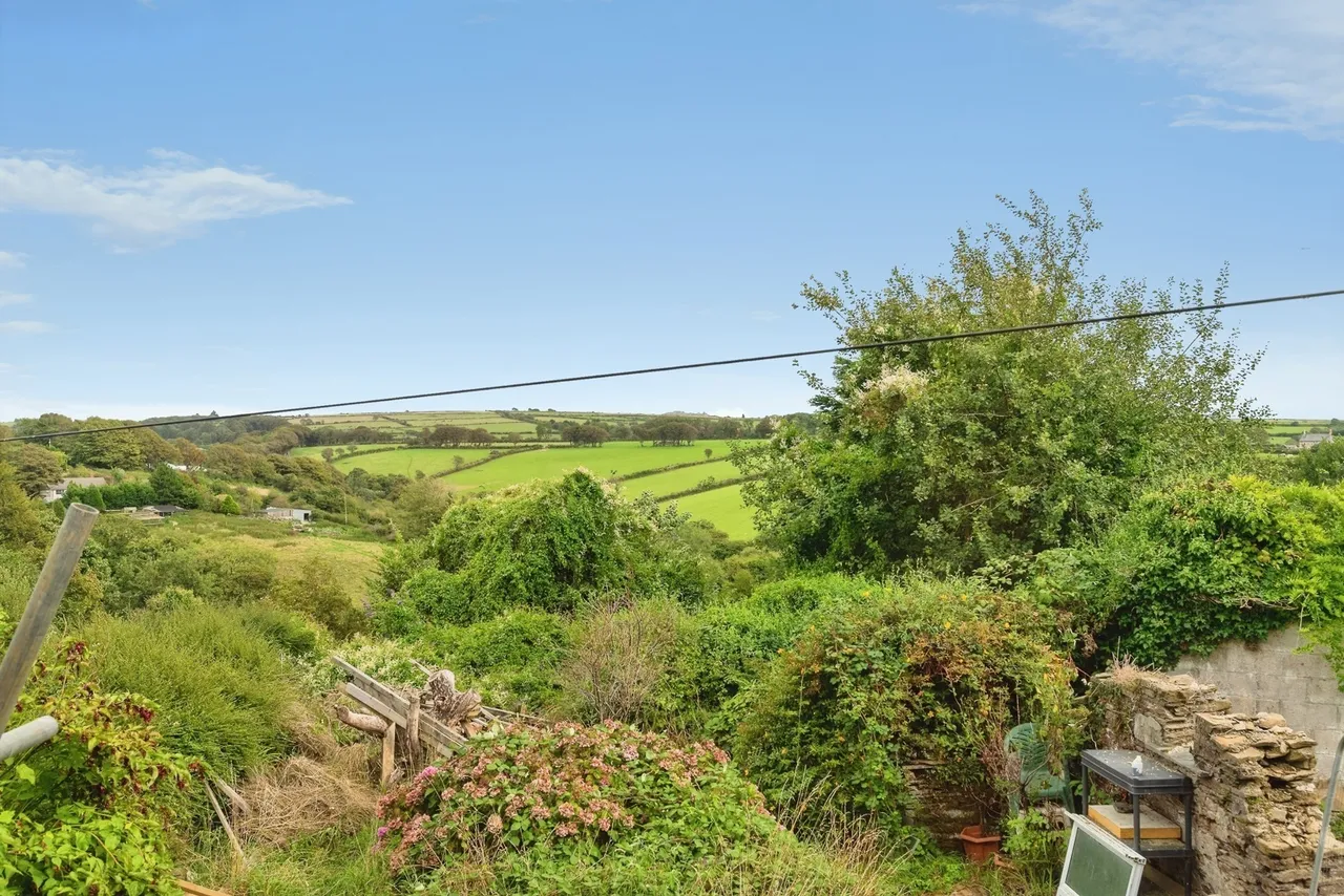 High Street, Camelford, PL32, photo 11