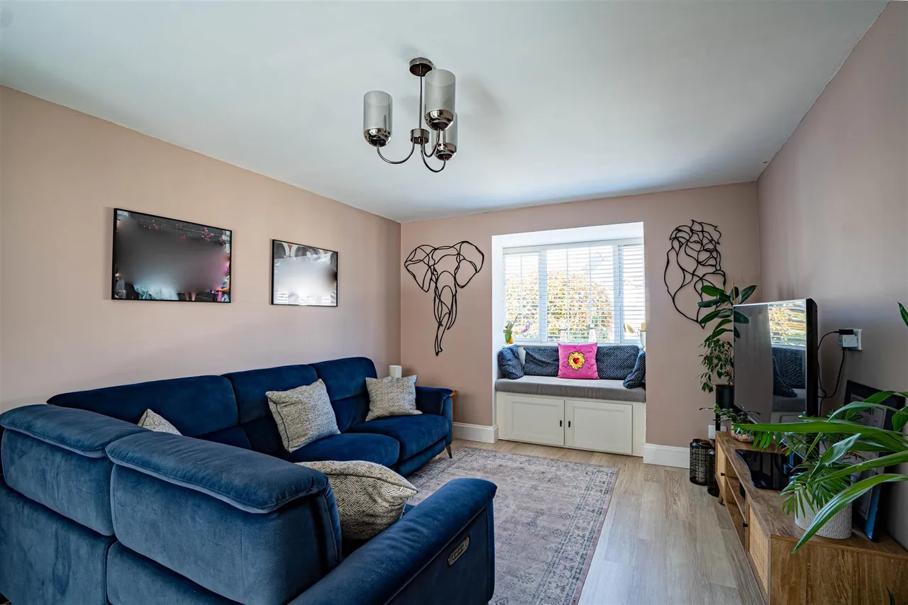 Kensington Close, St. Leonards-On-Sea, photo 6