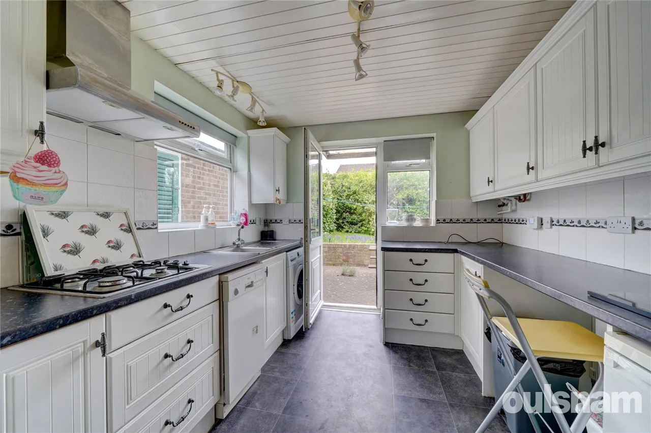 Portland Road, Droitwich, Worcestershire, WR9 7QW, photo 5
