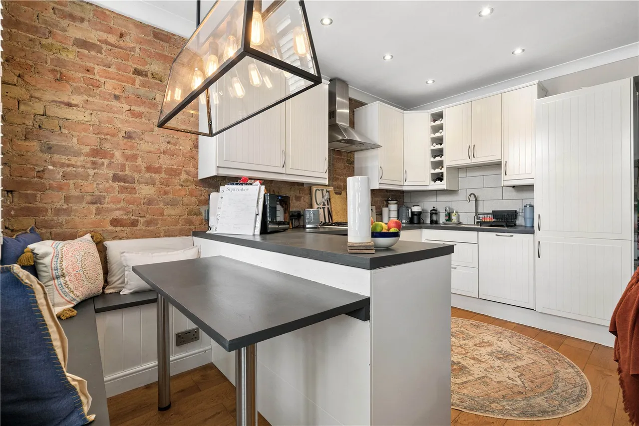 Pagoda Avenue, Richmond, TW9, photo 4