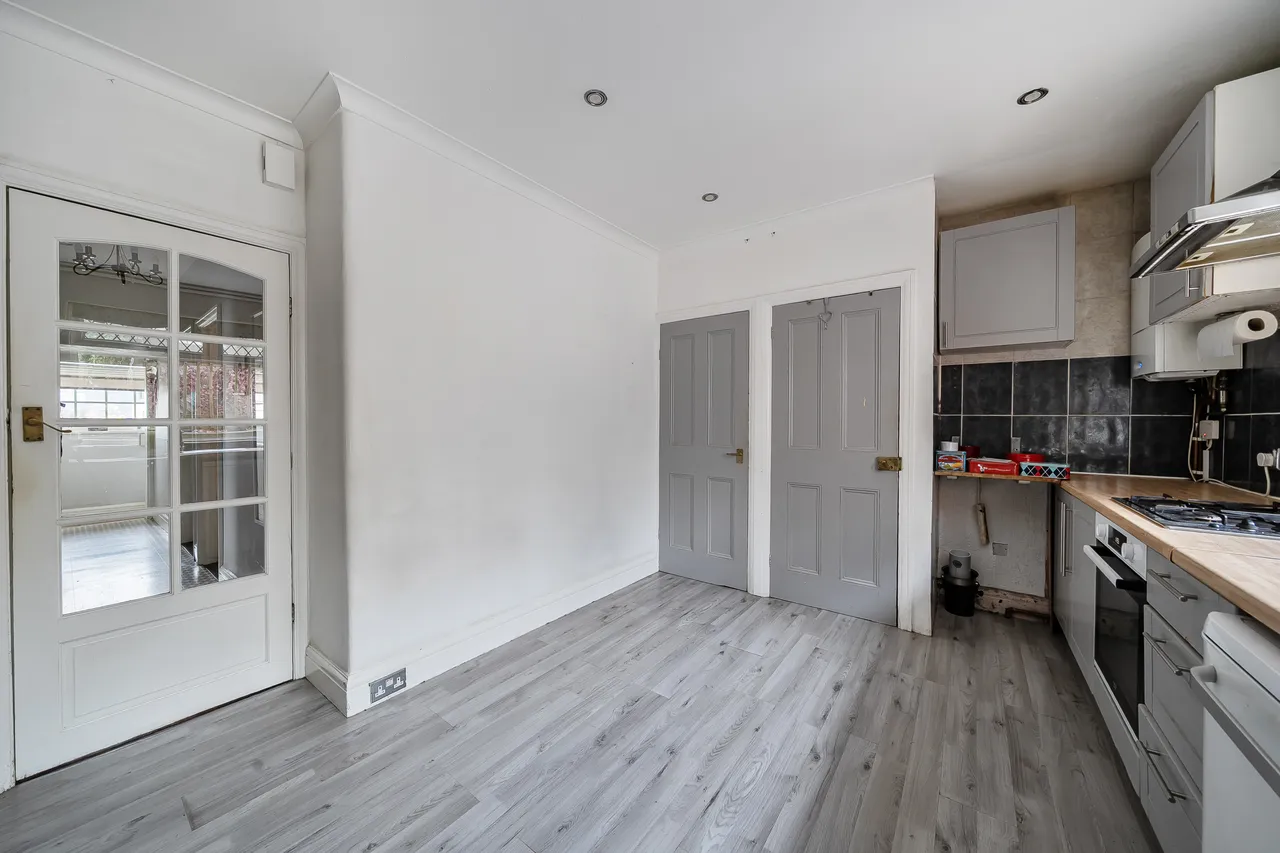 Springfield Avenue, London, N10, photo 15