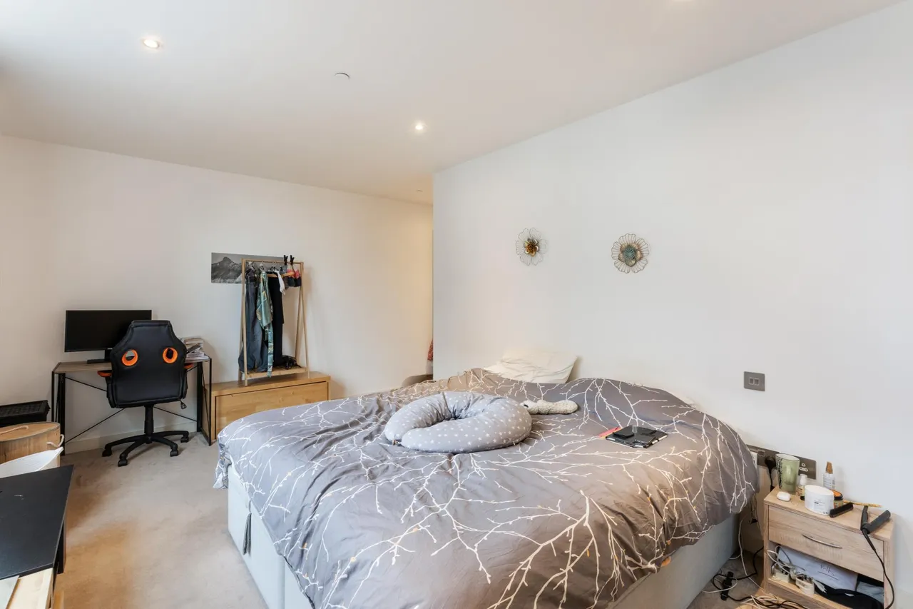 Wapping Lane, E1W, photo 9