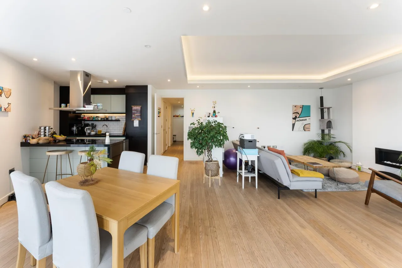Wapping Lane, E1W, photo 5