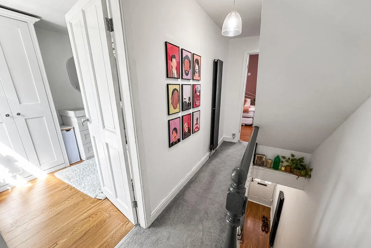 Moss Lane, Altrincham, Cheshire WA15 8HW, photo 13