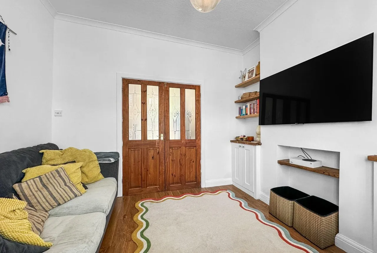 Moss Lane, Altrincham, Cheshire WA15 8HW, photo 9