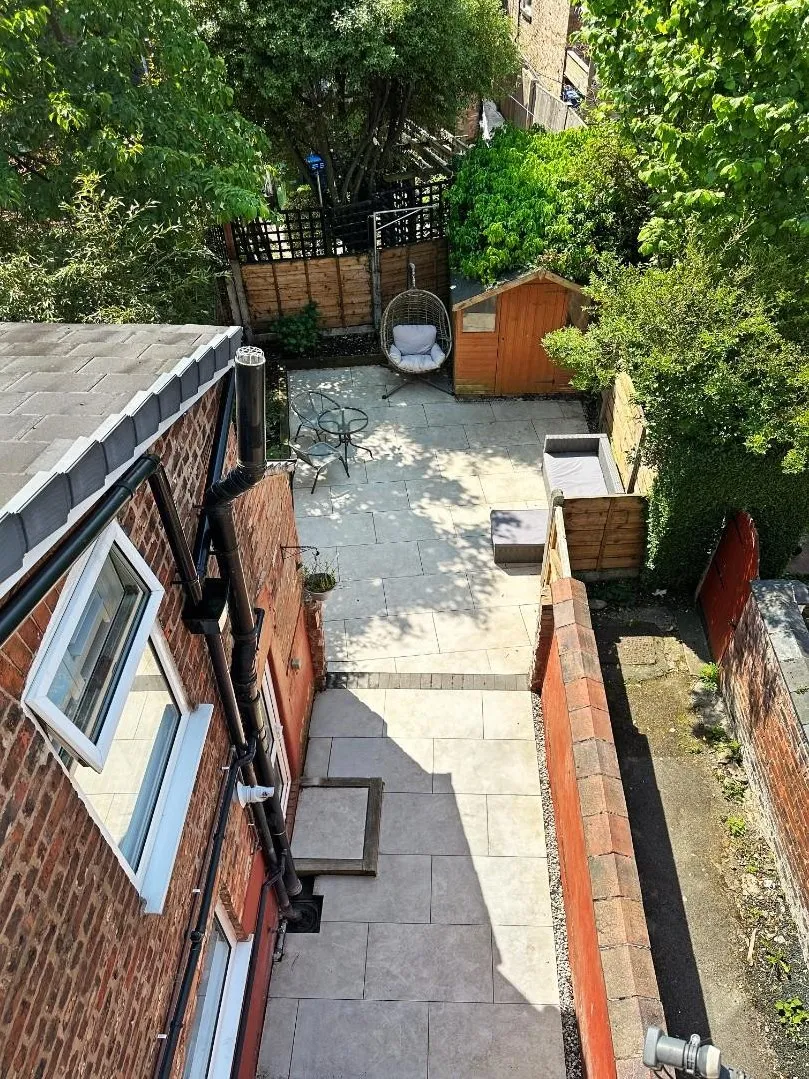 Moss Lane, Altrincham, Cheshire WA15 8HW, photo 24