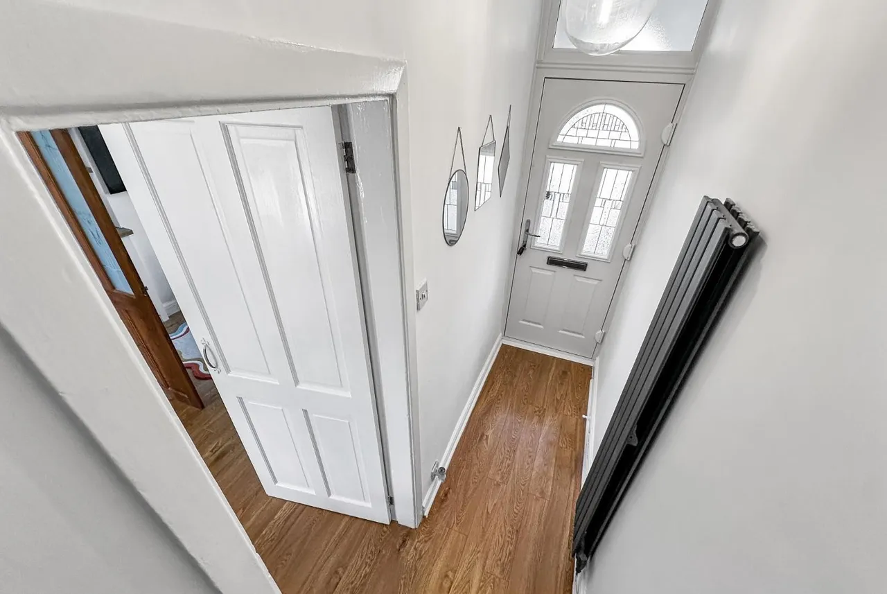 Moss Lane, Altrincham, Cheshire WA15 8HW, photo 12