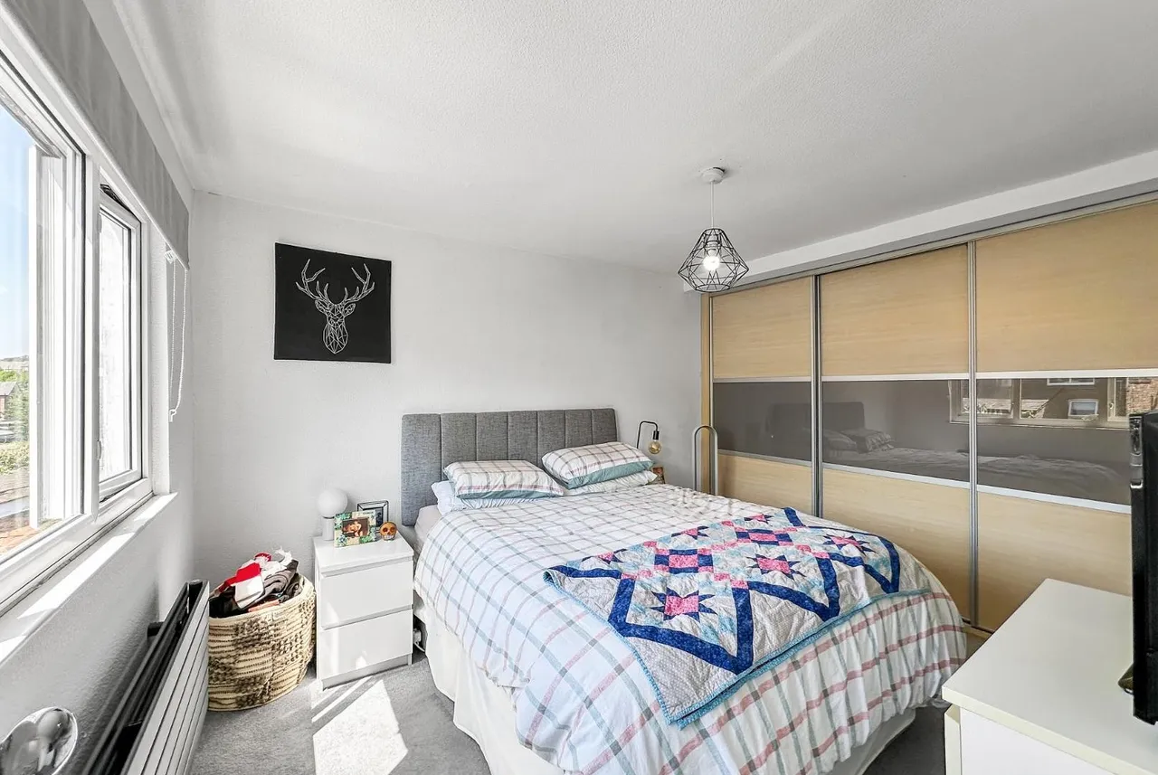 Moss Lane, Altrincham, Cheshire WA15 8HW, photo 22
