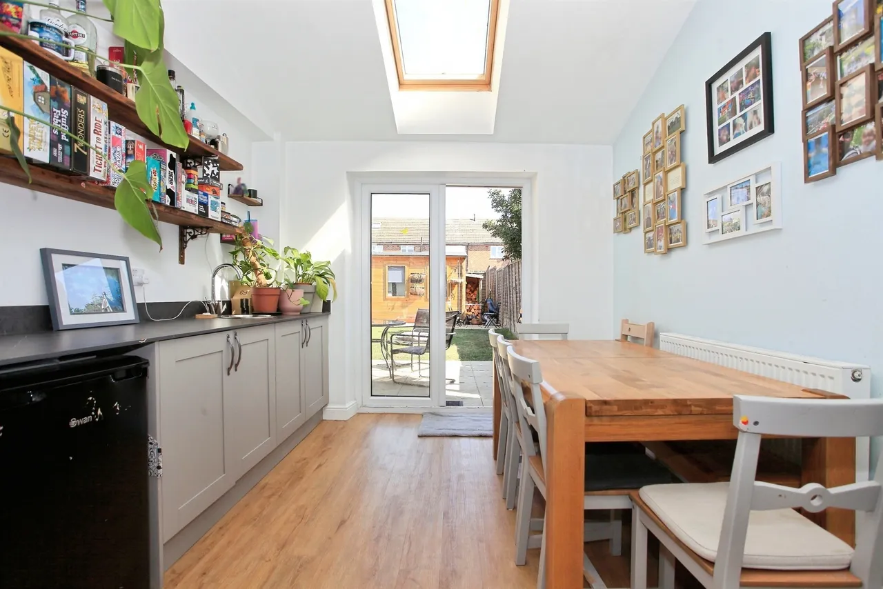 Southfields Avenue, Peterborough, PE2, photo 4
