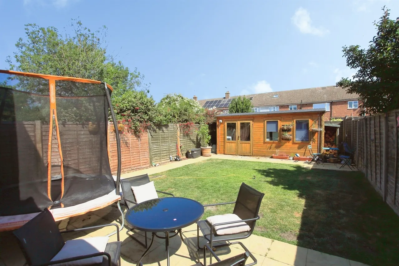 Southfields Avenue, Peterborough, PE2, photo 12