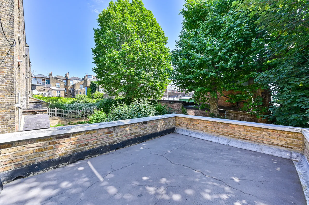 15 Lime Grove, London, photo 8