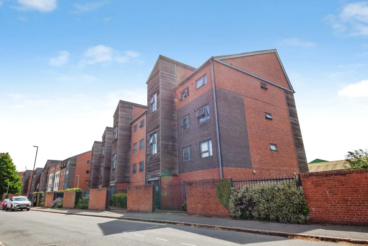 2 bed flat for sale — Adelaide Lane, Sheffield, South Yorkshire, S3