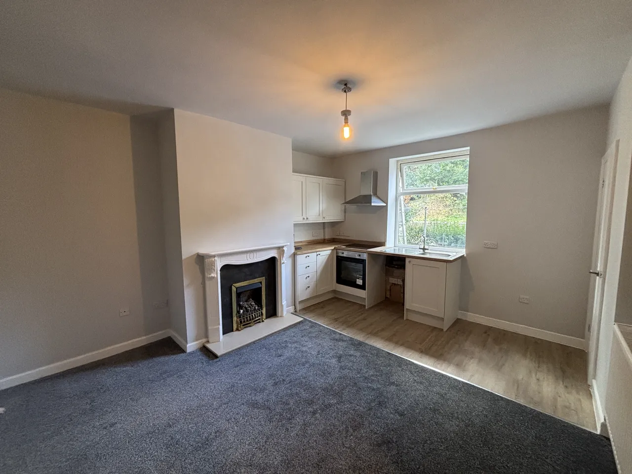 Moldgreen, Huddersfield, HD5, photo 10