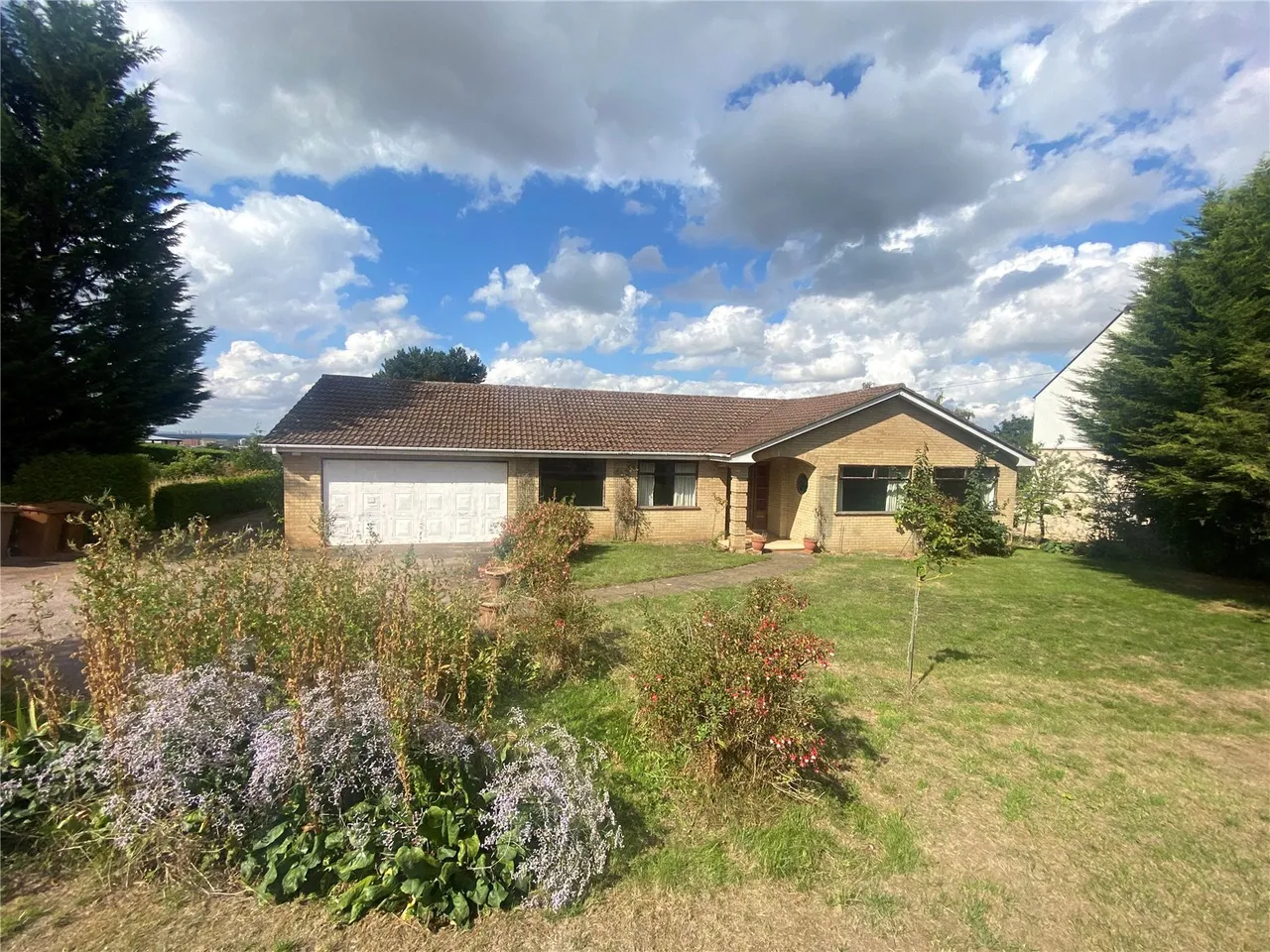 4 bed house for sale — Hall Drive, Canwick, Lincoln, Lincolnshire, LN4