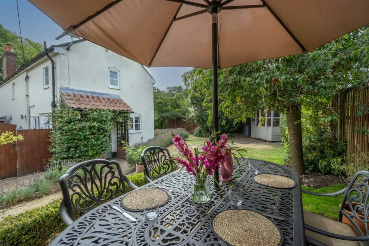 Birds Corner, Shipdham, IP25, photo 19