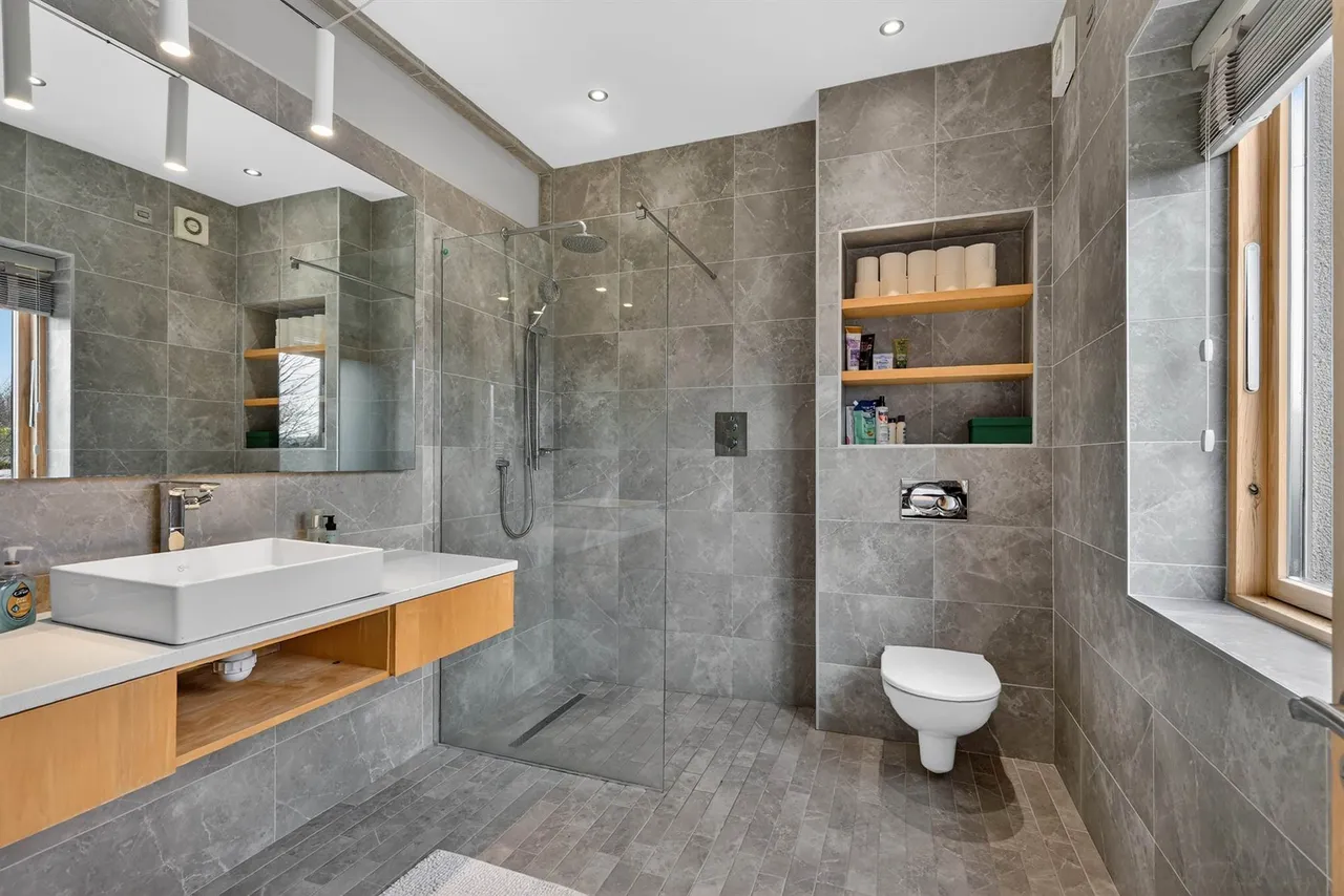 Cranmore Gardens, Malone, BT9, photo 37