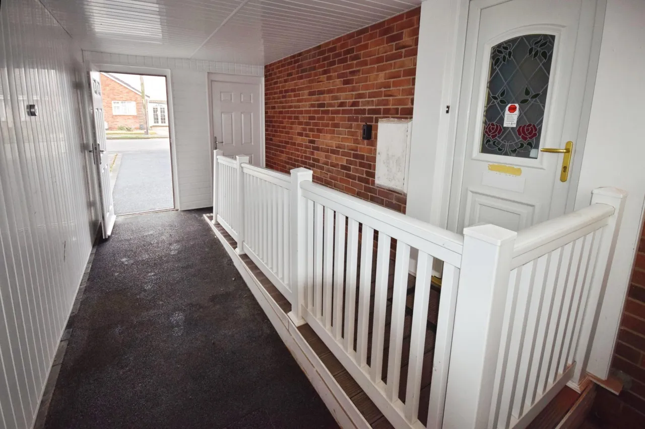 Wilton Avenue, Chapel St Leonards, PE24, photo 9