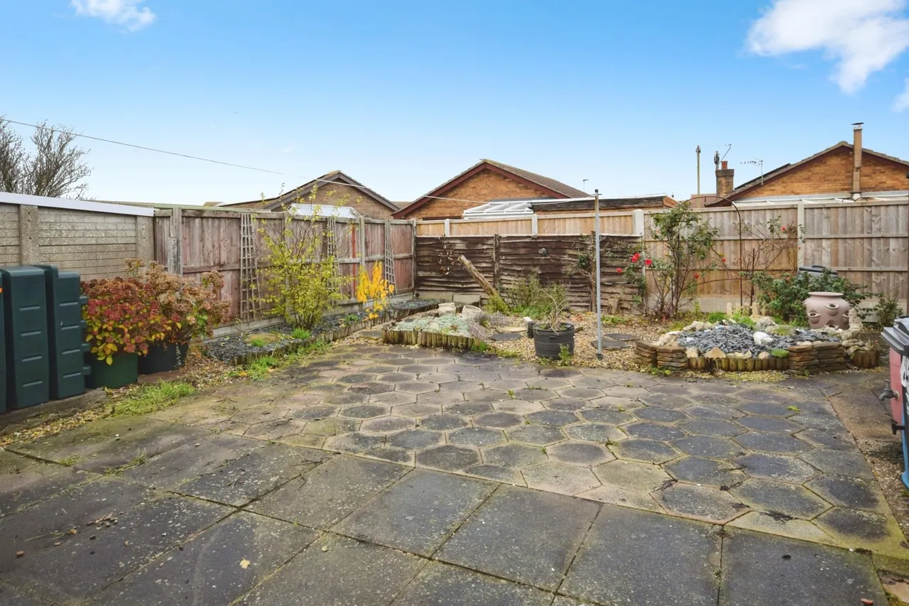 Wilton Avenue, Chapel St Leonards, PE24, photo 10