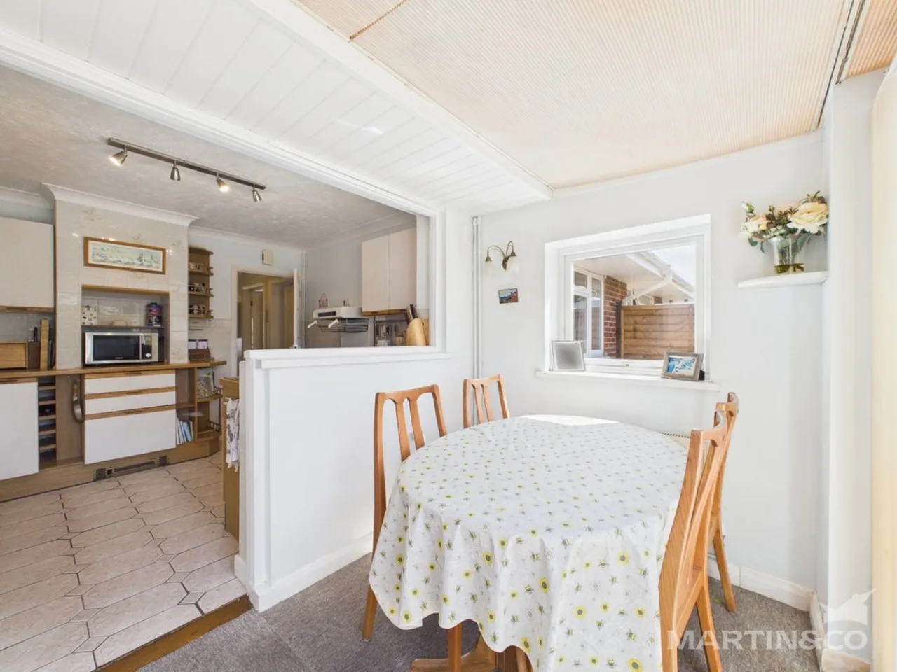 Boxgrove Gardens, Rose Green, West Sussex, photo 5