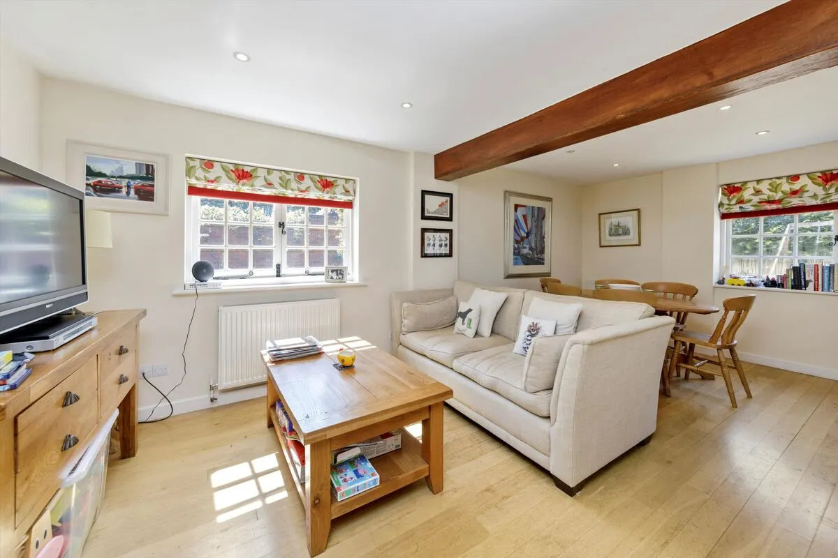 Old Lane, Cobham, KT11, photo 14