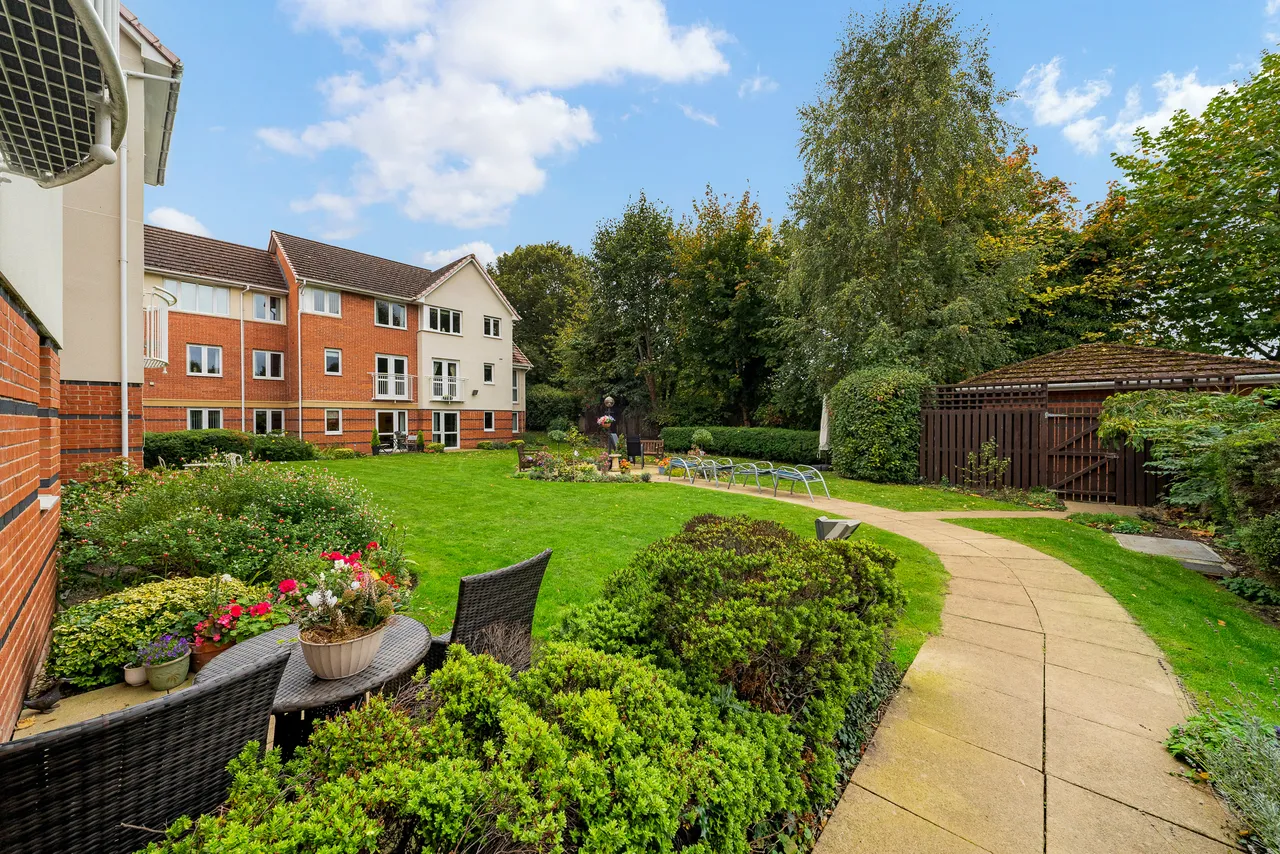 Bradshaw Lane, Warrington, WA4, photo 25