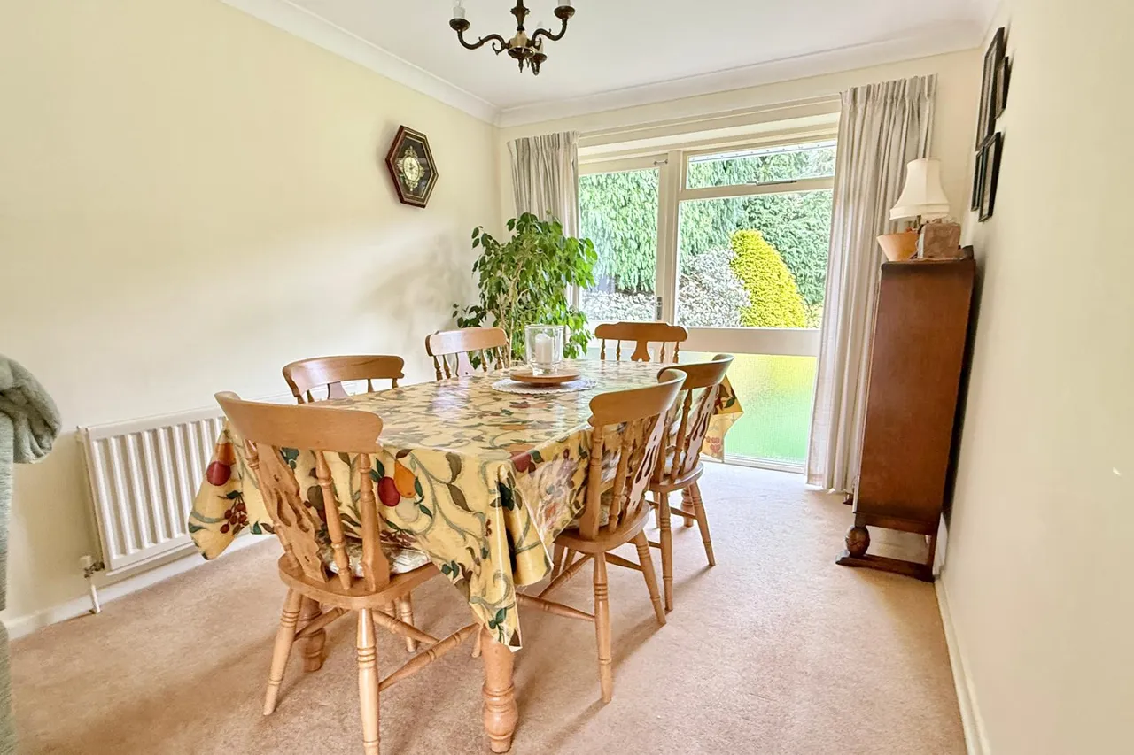 Shelley Close, Ashley Heath, BH24, photo 8