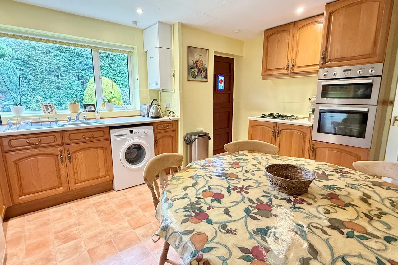 Shelley Close, Ashley Heath, BH24, photo 7