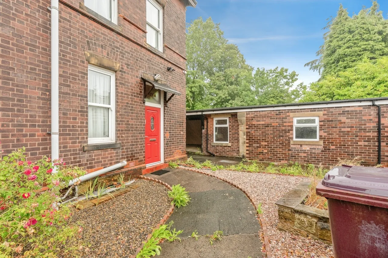 Burnley Road, Padiham, BB12, photo 26