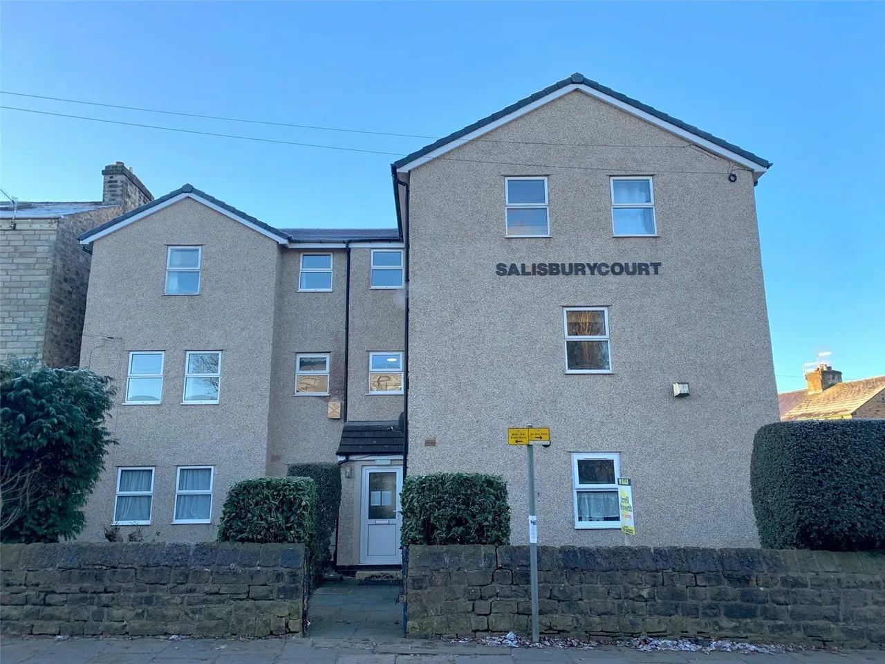 3 bed flat to rent, Salisbury Court, Lancaster, LA1