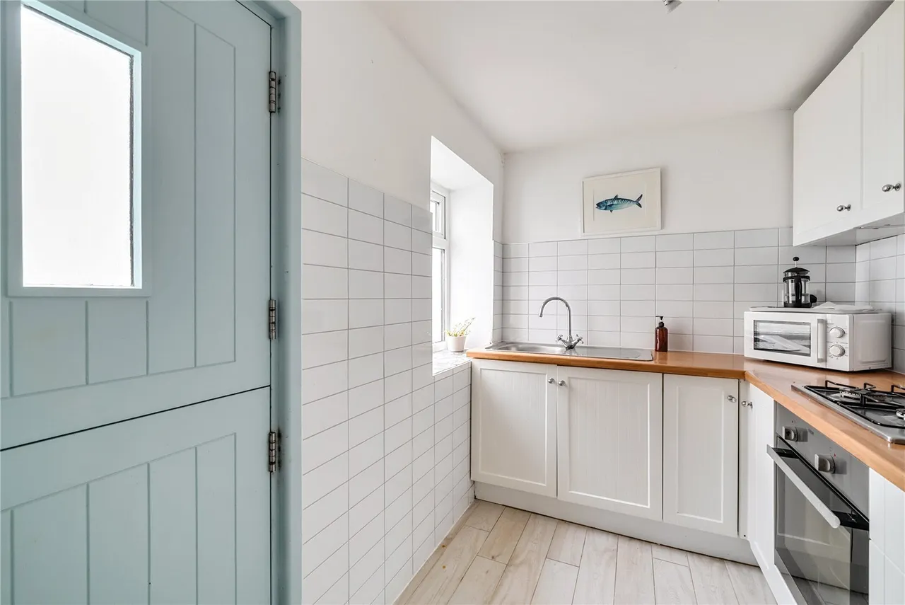 Broad Street, Newquay, TR7, photo 4