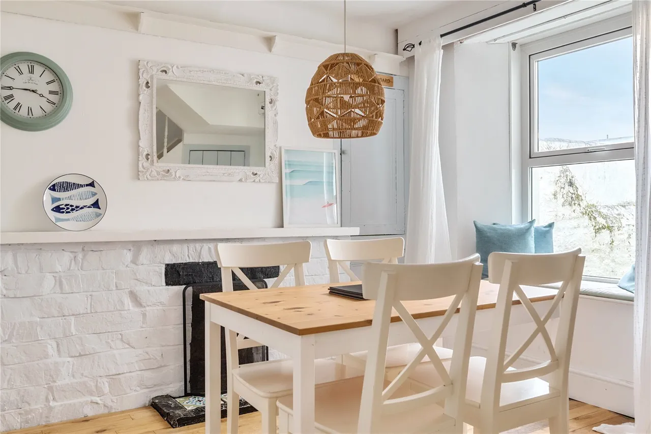 Broad Street, Newquay, TR7, photo 6
