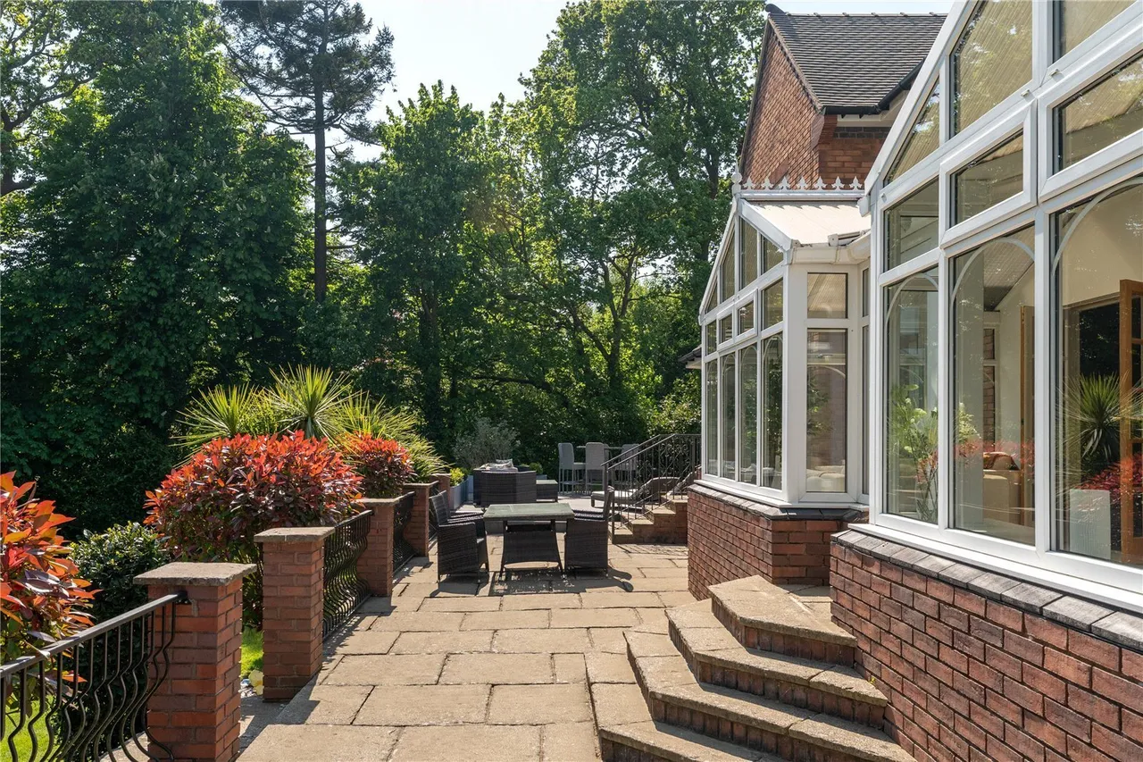 Yew Tree Close, St. Asaph, LL17, photo 34