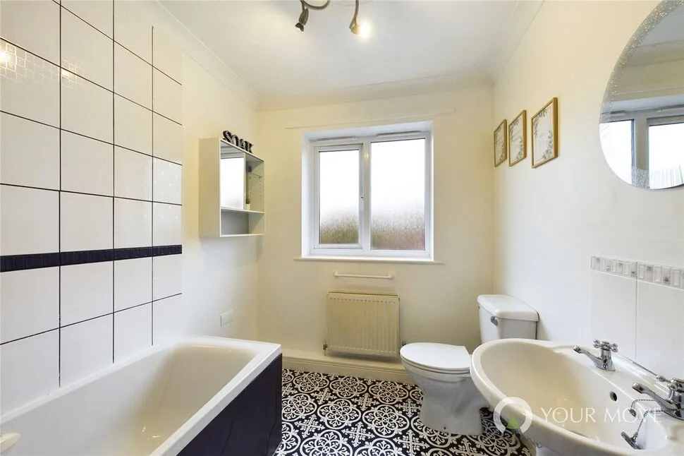 St. Lawrence Close, Beccles, NR34, photo 18
