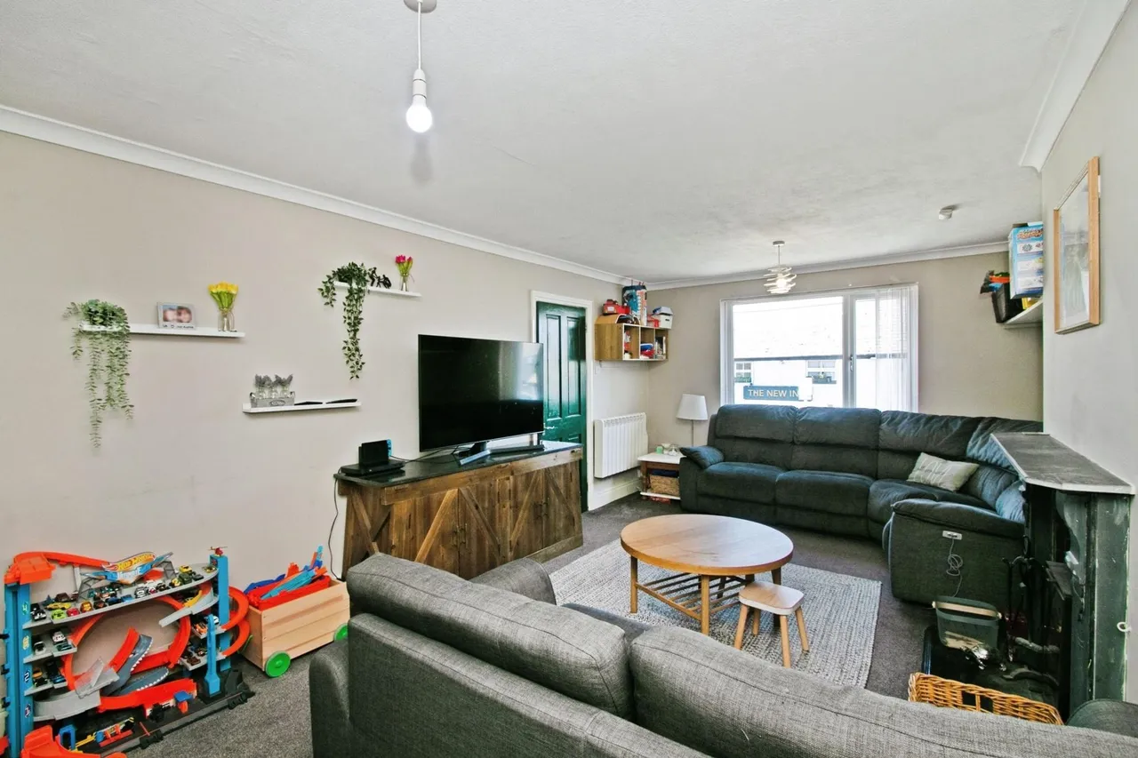 Church Road, Penryn, TR10, photo 7