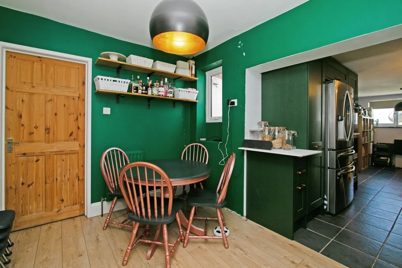 Church Road, Penryn, TR10, photo 11