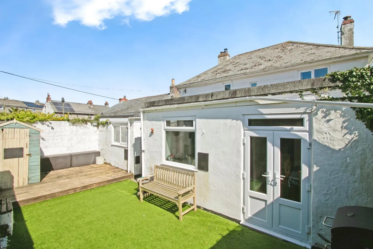 Church Road, Penryn, TR10, photo 23