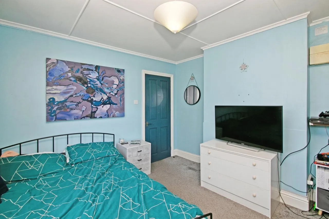 Church Road, Penryn, TR10, photo 18