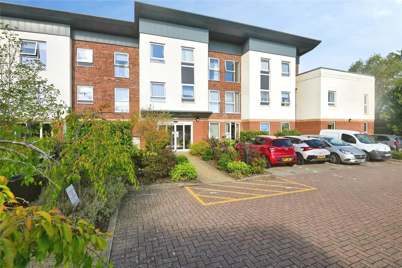 Chester Road, Castle Bromwich, B36, photo 8