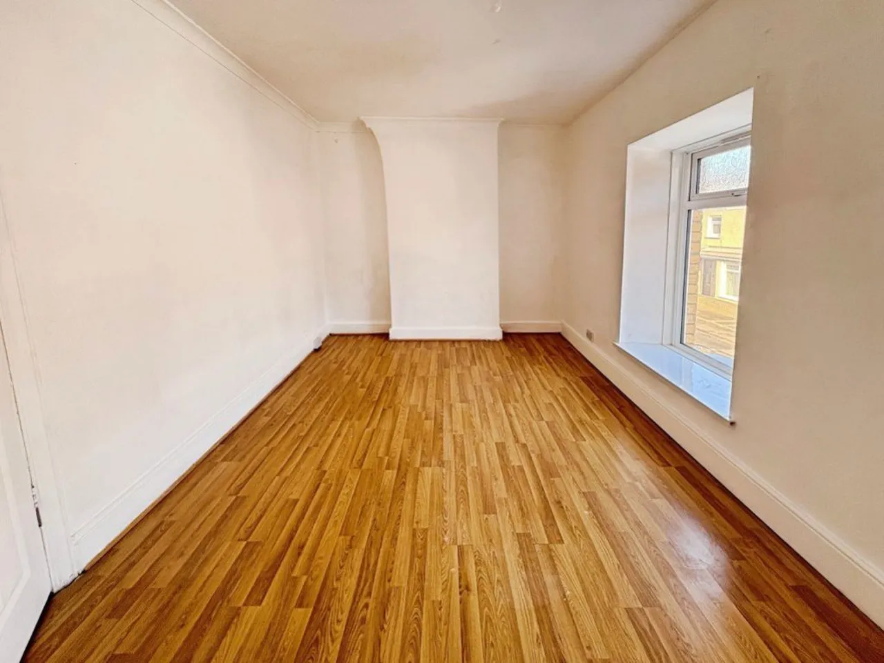 New street, Port Talbot, SA12, photo 5