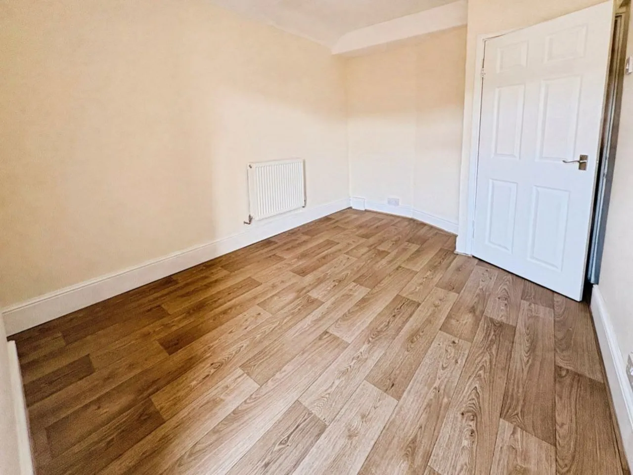 New street, Port Talbot, SA12, photo 4