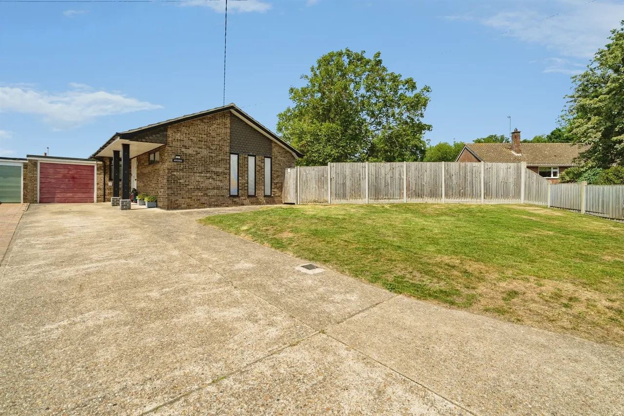Station Road, Pulham St. Mary, Diss, photo 2