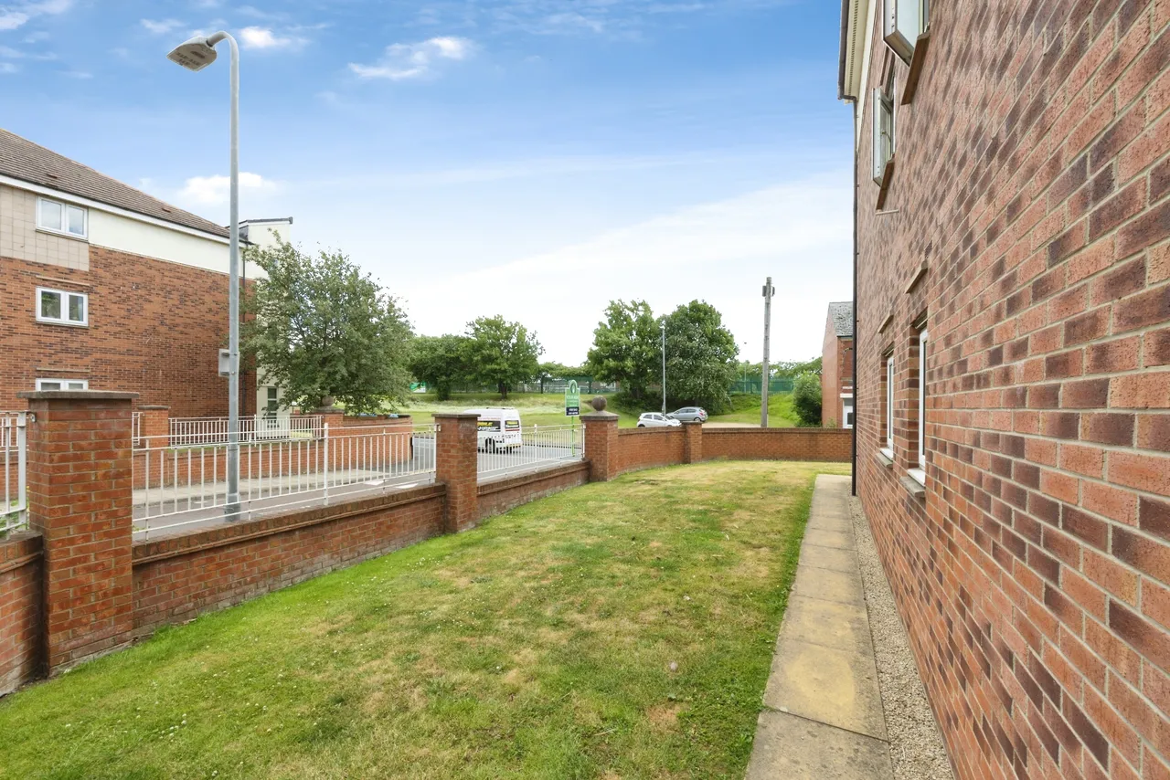 Bittern Close, Gateshead, NE11, photo 14