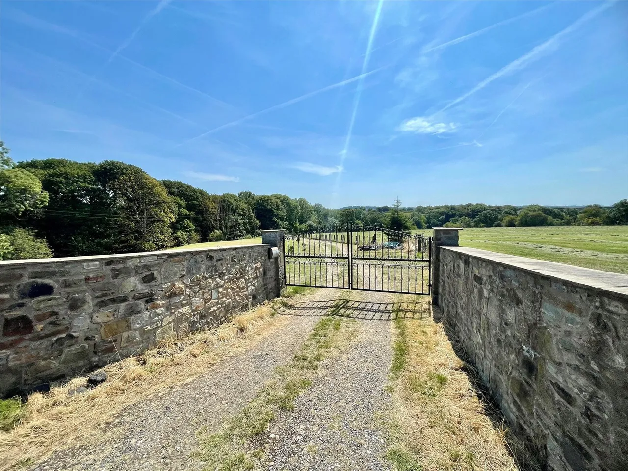 Preston New Road, Samlesbury, PR5, photo 5