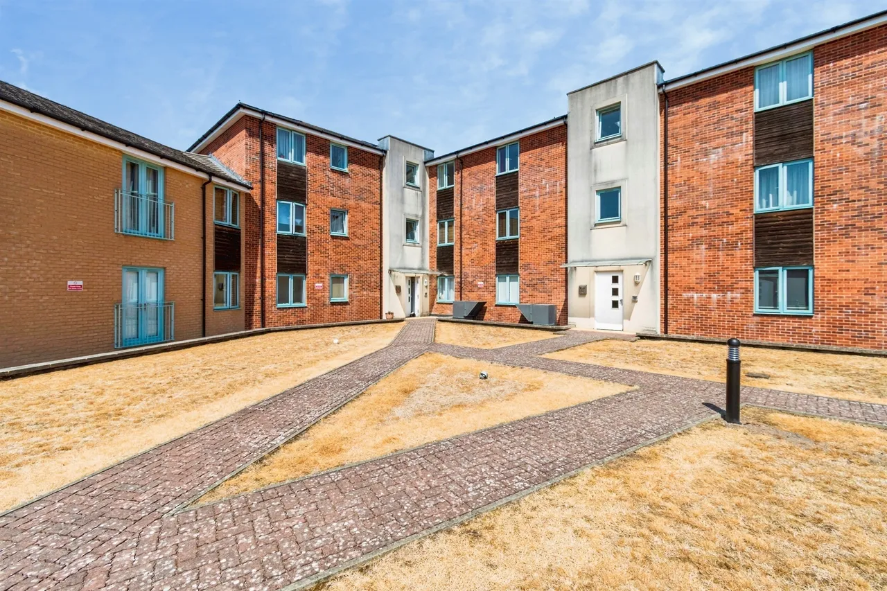 Conduct Gardens, Eastleigh, SO50, photo 8