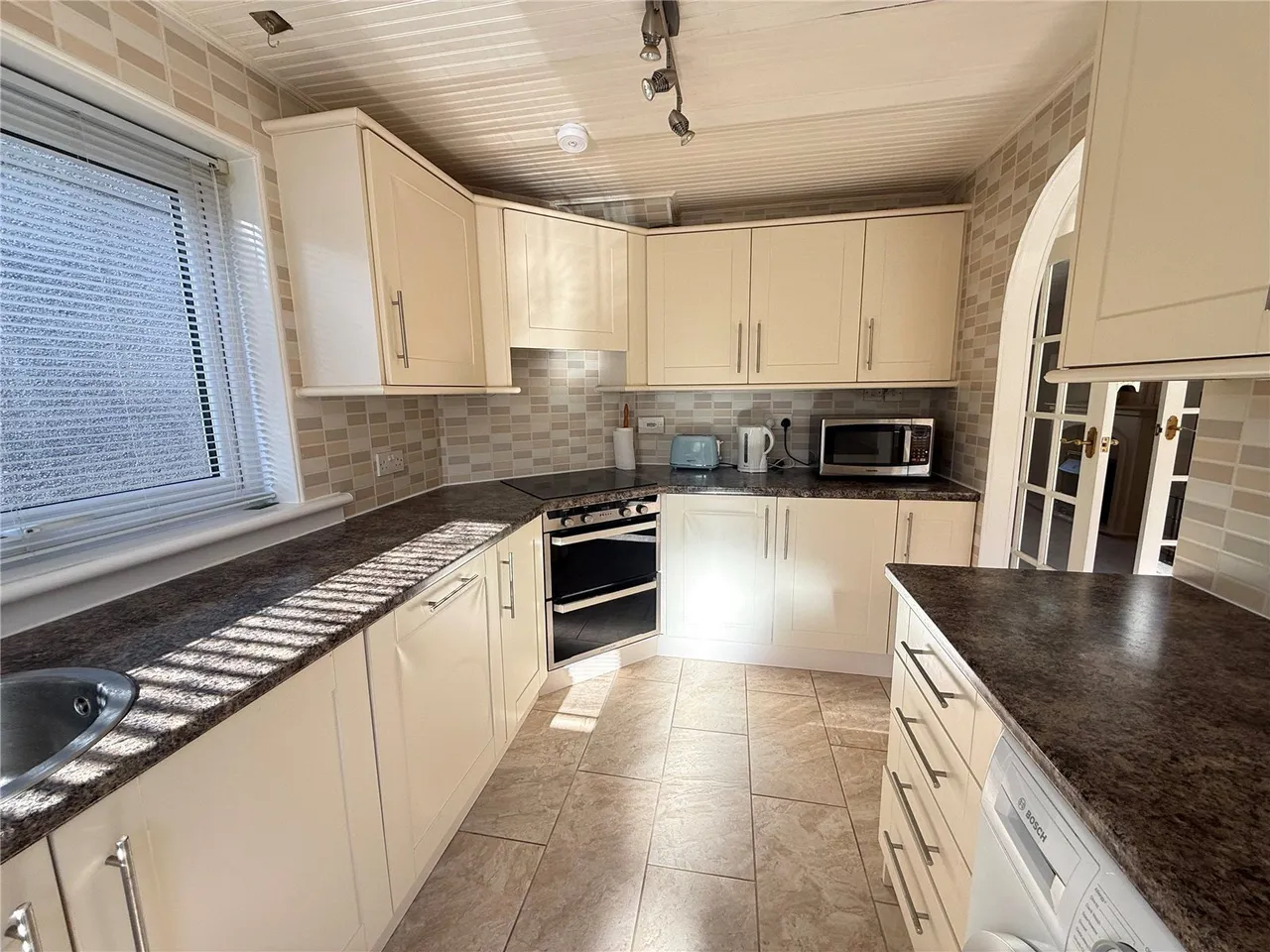 Forth Court, Mossneuk, East Kilbride, South Lanarkshire, G75, photo 6