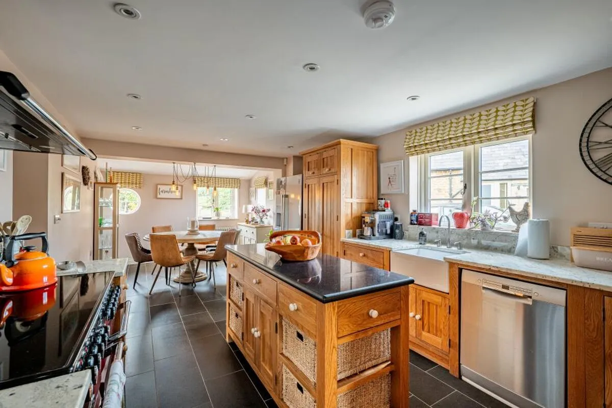 Norley Lane, Studley, SN11, photo 5