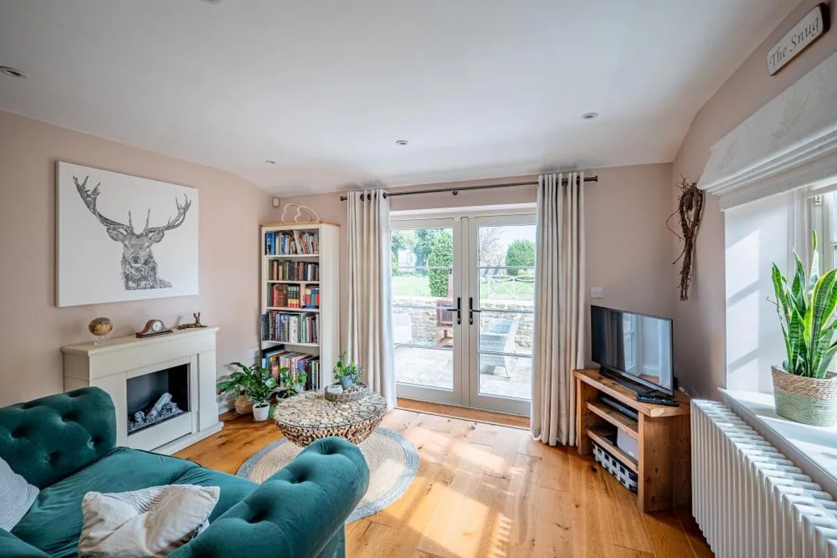 Norley Lane, Studley, SN11, photo 8