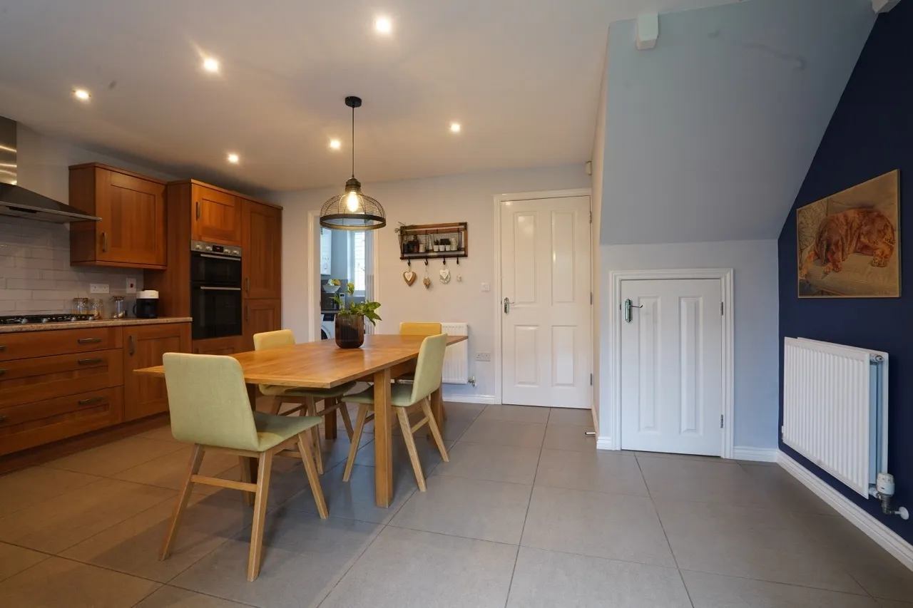 Falcon Way, Hucknall, NG15, photo 4