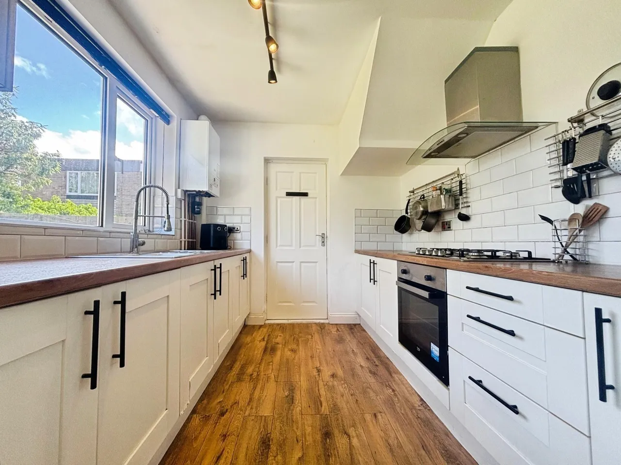 Chadderton Drive, Newcastle upon Tyne, NE5, photo 2